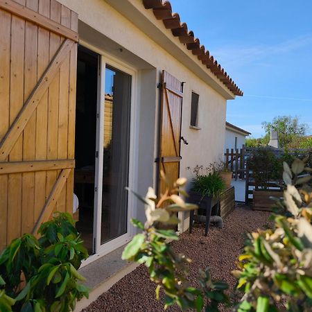 Chambres Isula Bella Figari  Ngoại thất bức ảnh