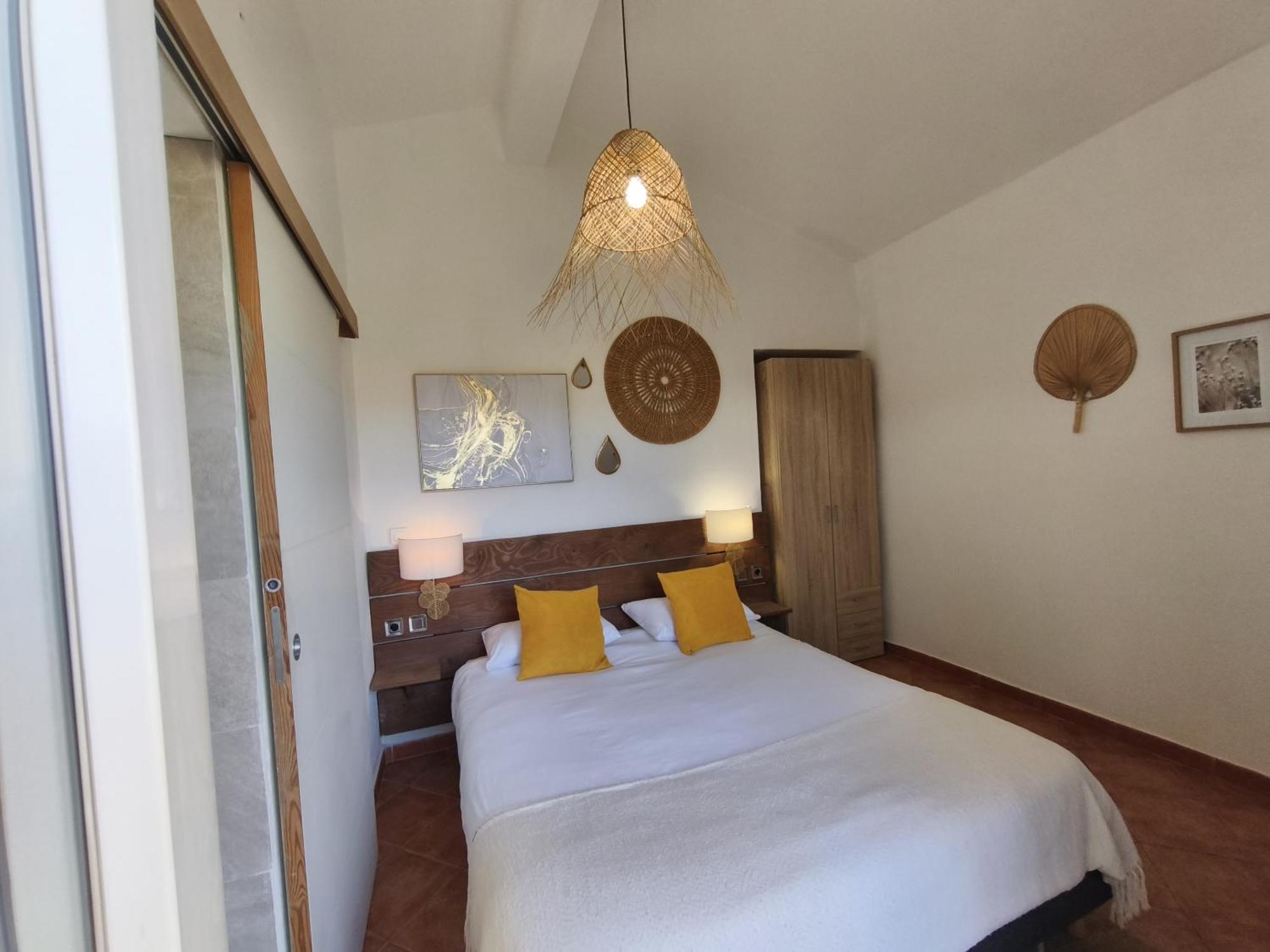 Chambres Isula Bella Figari  Ngoại thất bức ảnh